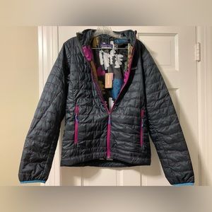 Patagonia nwt nano puff jacket Fungiis fungi men’s small